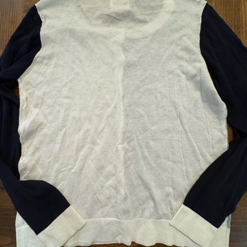 Women’s Colorblock Lightweight Cardigan Sweater - Picture 2 of 4